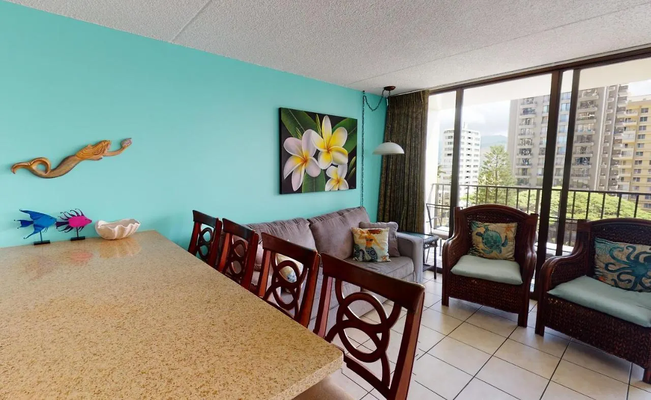 Deluxe Studio Condos Near Waikiki Beach - Free Parking & Outdoor Pool Honolulu 0*,