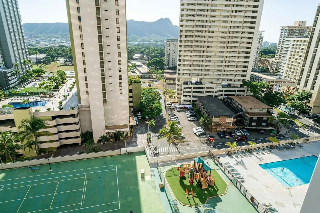 Apartmán Deluxe Studio Condos Near Waikiki Beach - Free Parking & Outdoor Pool Honolulu
