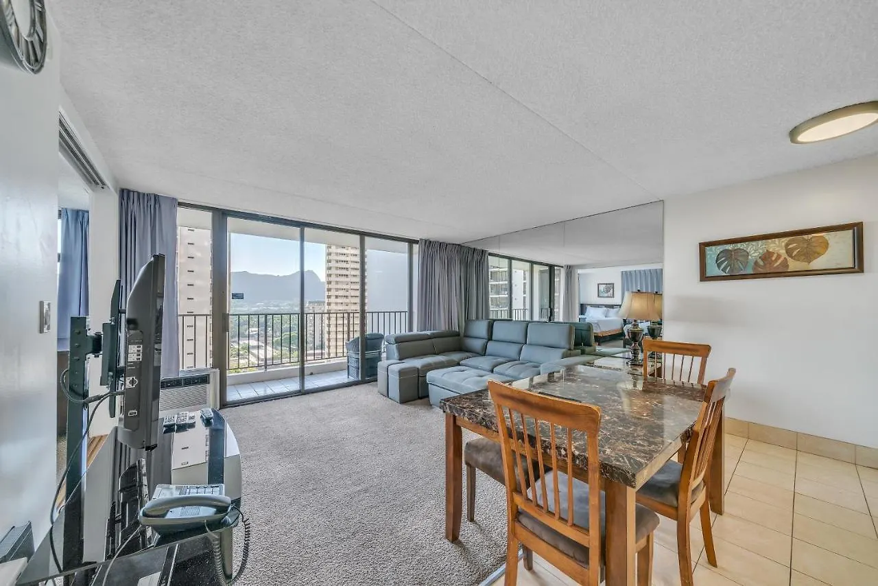 Deluxe Studio Condos Near Waikiki Beach - Free Parking & Outdoor Pool 檀香山 公寓