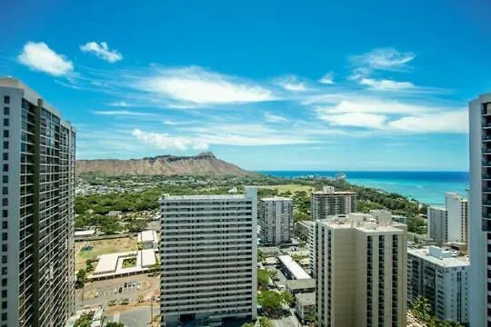 Deluxe Studio Condos Near Waikiki Beach - Free Parking & Outdoor Pool Honolulu Apartmán