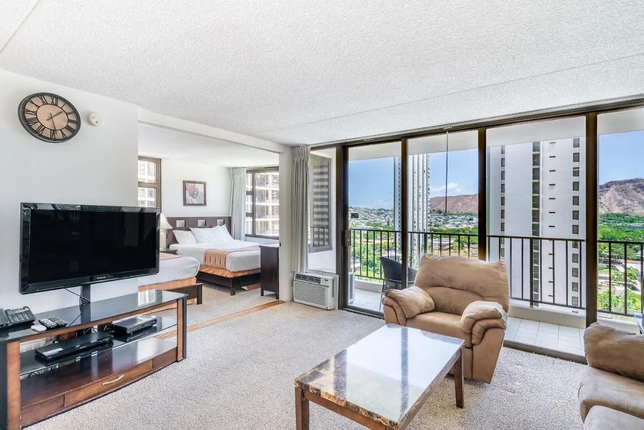 Deluxe Studio Condos Near Waikiki Beach - Free Parking & Outdoor Pool Honolulu 0*,  USA