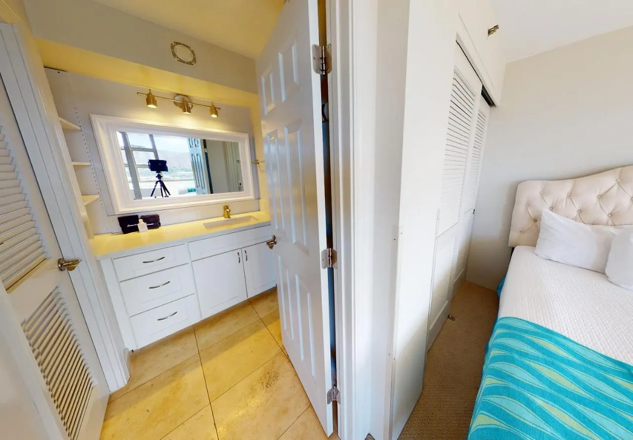 Apartmán Deluxe Studio Condos Near Waikiki Beach - Free Parking & Outdoor Pool Honolulu